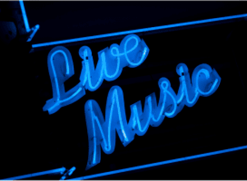 Bob Wilkinson at The Skye Bar & Grille